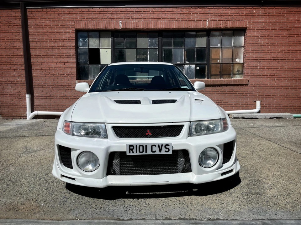 1998 Mitsubishi Lancer Evolution V 6th Gen - Image 3 of 31
