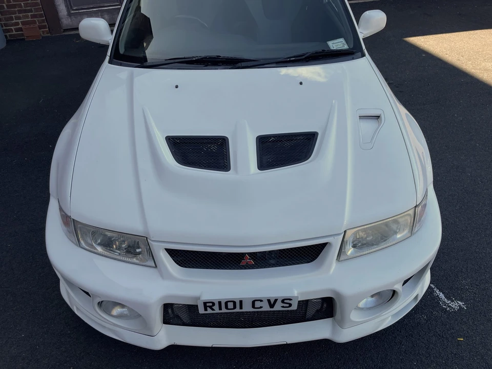 1998 Mitsubishi Lancer Evolution V 6th Gen - Image 15 of 31