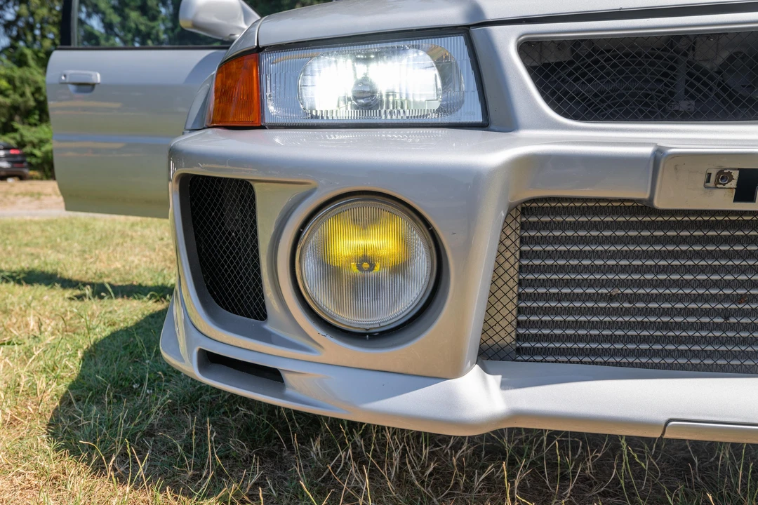 1998 Mitsubishi Lancer Evolution V 6th Gen - Image 13 of 31