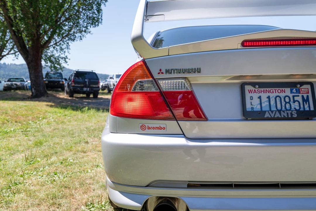 1998 Mitsubishi Lancer Evolution V 6th Gen - Image 19 of 31
