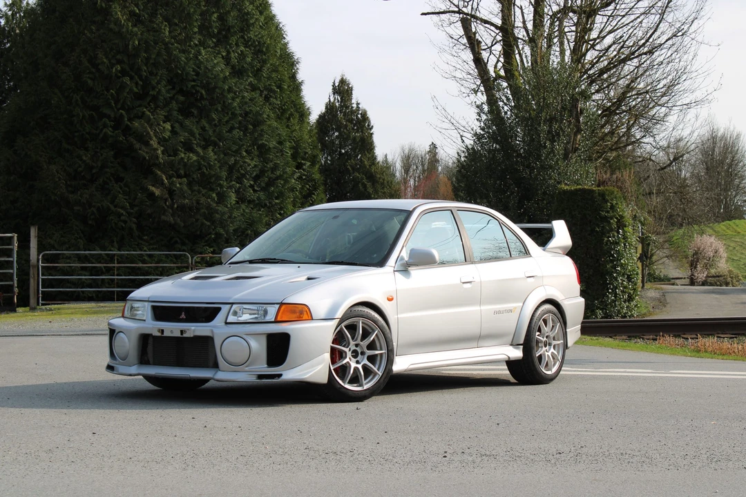 1998 Mitsubishi Lancer Evolution V 6th Gen - Image 8 of 31