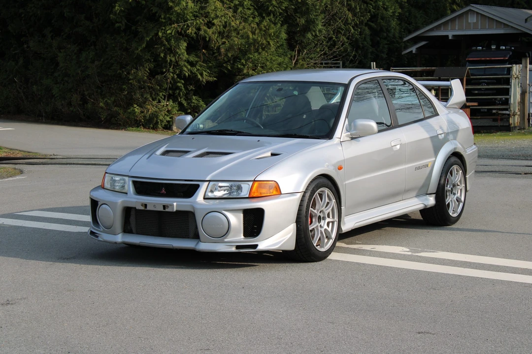 1998 Mitsubishi Lancer Evolution V 6th Gen - Image 4 of 31
