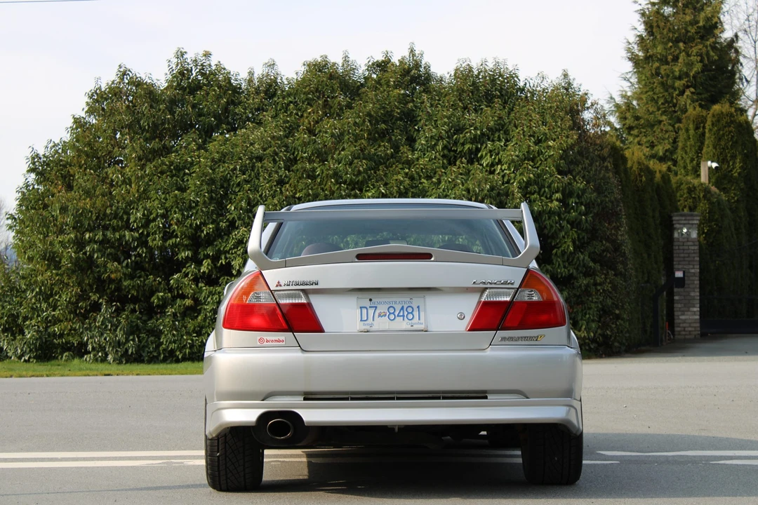 1998 Mitsubishi Lancer Evolution V 6th Gen - Image 20 of 31