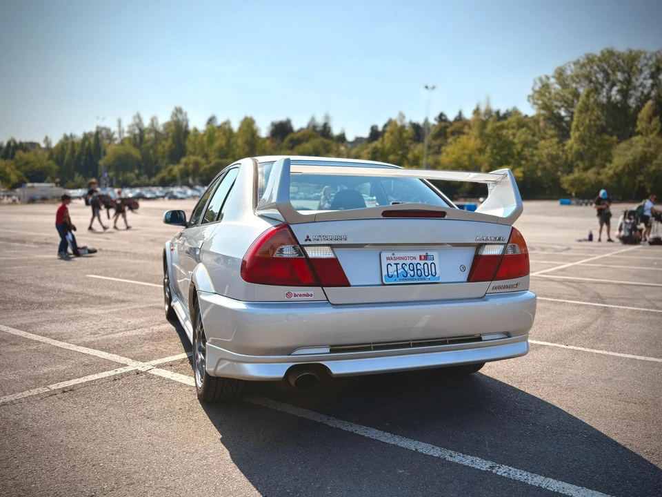 1998 Mitsubishi Lancer Evolution V 6th Gen - Image 14 of 31
