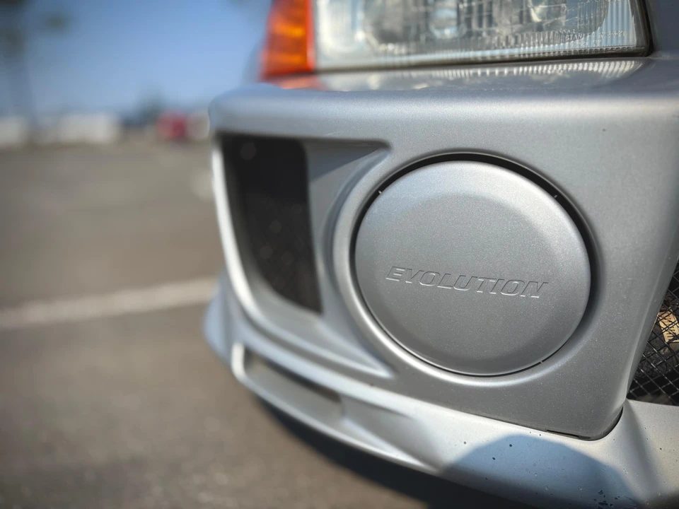 1998 Mitsubishi Lancer Evolution V 6th Gen - Image 25 of 31