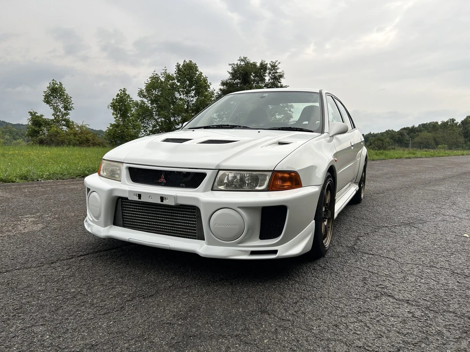 1998 Mitsubishi Lancer Evolution V 6th Gen - Image 6 of 31