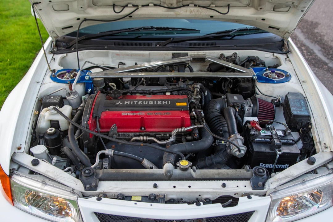 1998 Mitsubishi Lancer Evolution V 6th Gen - Image 6 of 31