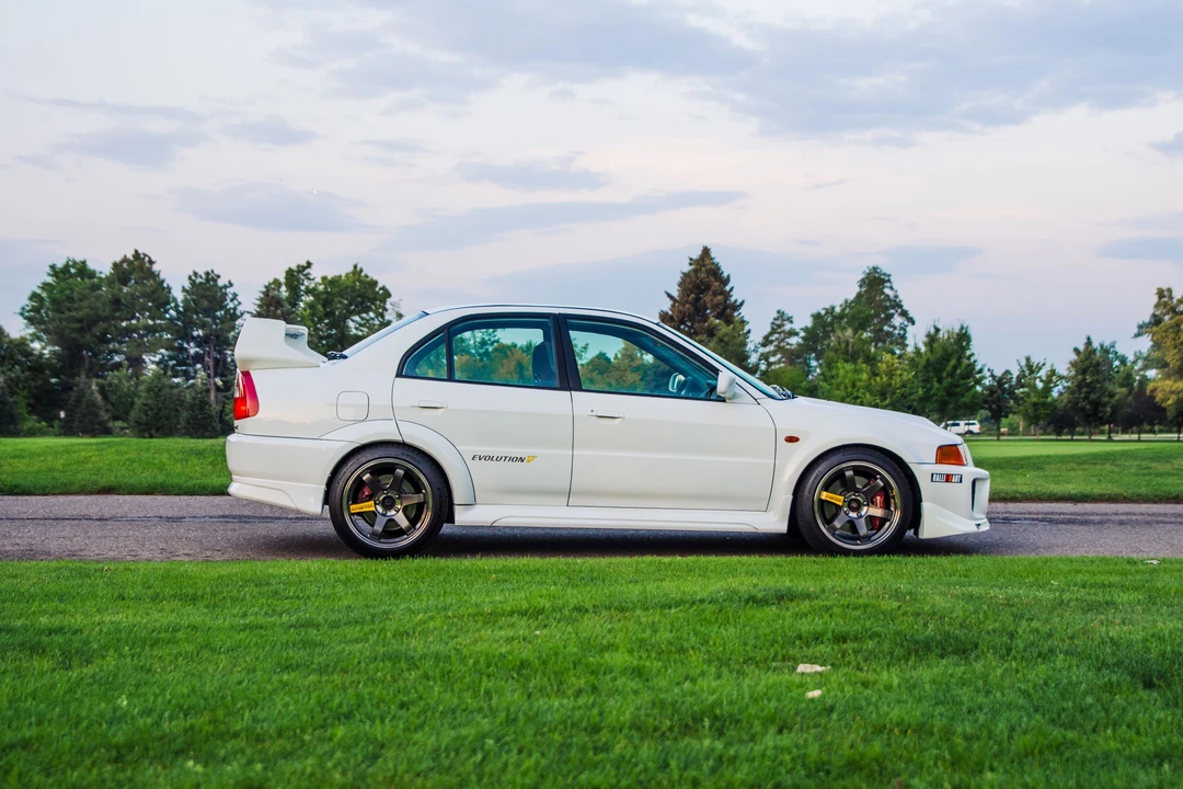 1998 Mitsubishi Lancer Evolution V 6th Gen - Image 31 of 31