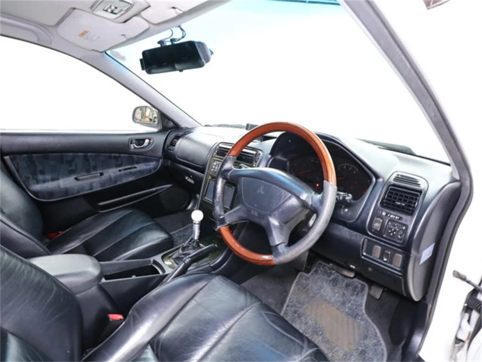 1998 Mitsubishi Galant VR-4 8th Gen - Image 9 of 31