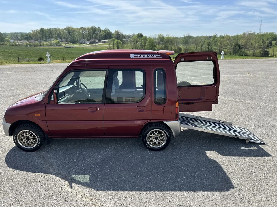 1998 Mitsubishi Toppo 2nd Gen - Image 29 of 31