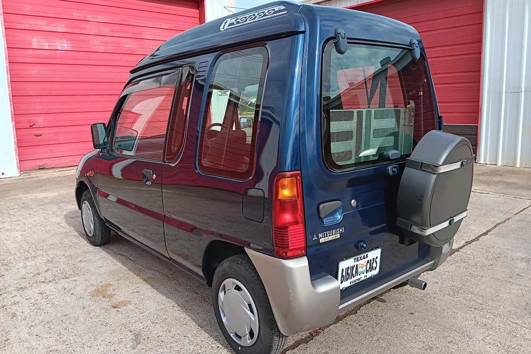 1998 Mitsubishi Toppo 2nd Gen - Image 4 of 31