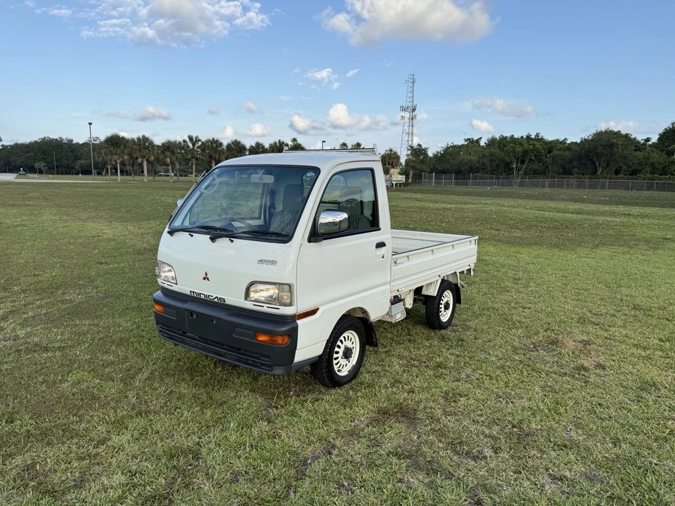 1998 Mitsubishi Minicab 5th Gen - Image 2 of 31