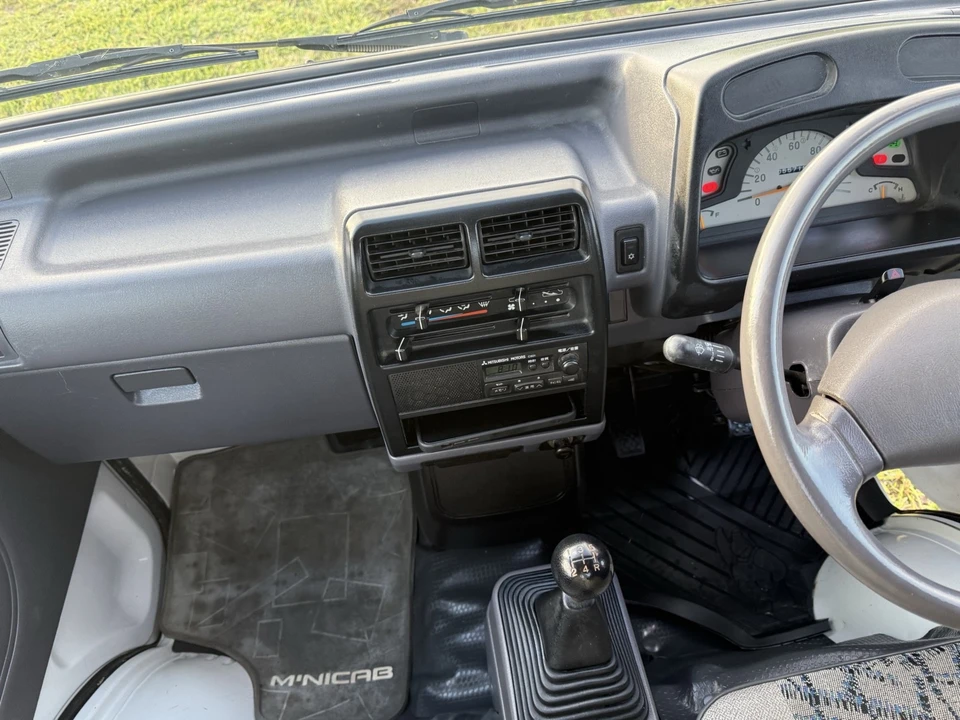 1998 Mitsubishi Minicab 5th Gen - Image 28 of 31