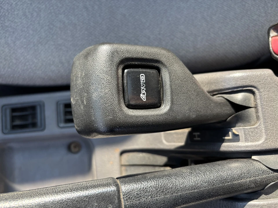 1998 Mitsubishi Minicab 5th Gen - Image 21 of 21