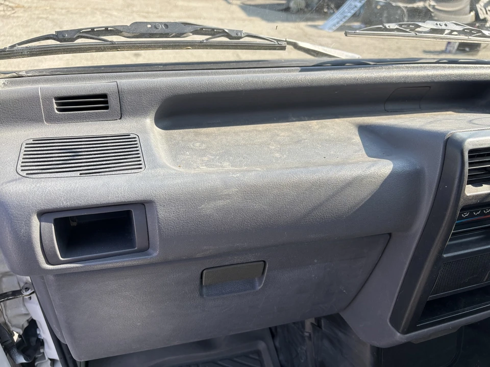 1998 Mitsubishi Minicab 5th Gen - Image 20 of 21