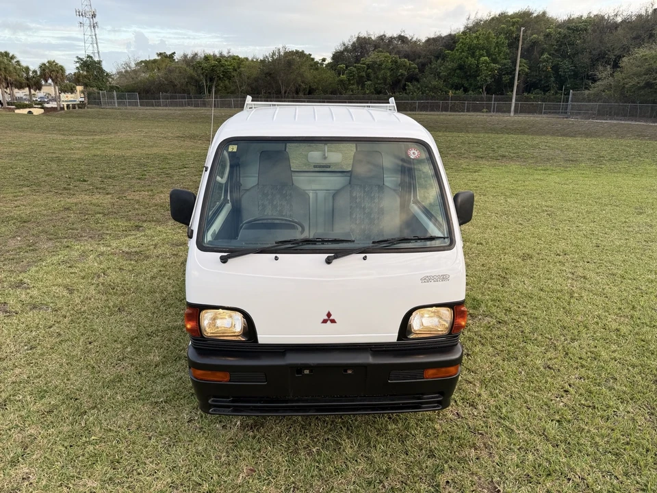 1998 Mitsubishi Minicab 5th Gen - Image 13 of 21