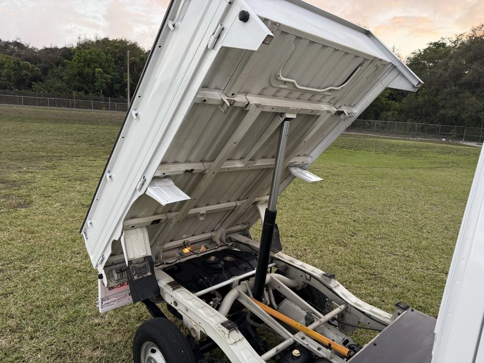 1998 Mitsubishi Minicab 5th Gen - Image 18 of 21