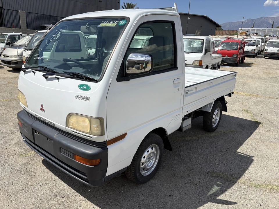 1998 Mitsubishi Minicab 5th Gen - Image 3 of 31