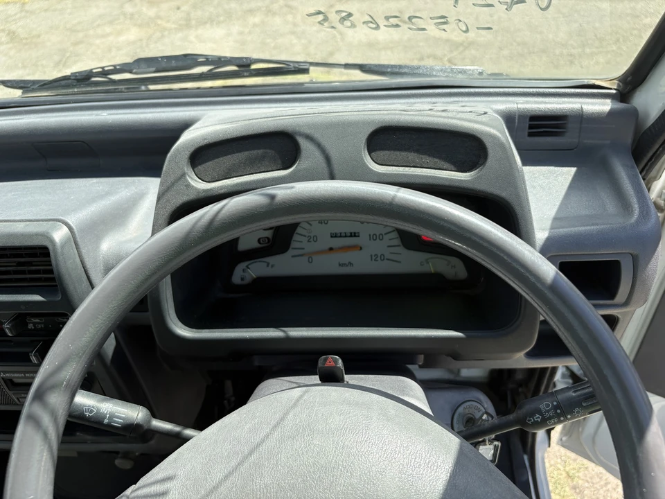 1998 Mitsubishi Minicab 5th Gen - Image 20 of 31