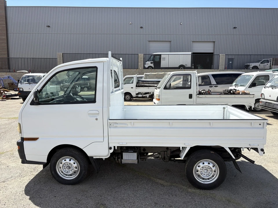 1998 Mitsubishi Minicab 5th Gen - Image 4 of 31
