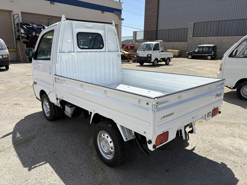 1998 Mitsubishi Minicab 5th Gen - Image 5 of 31