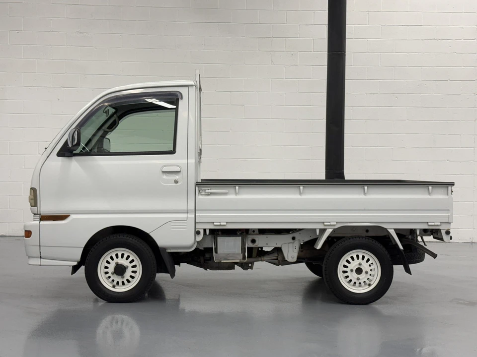 1998 Mitsubishi Minicab 5th Gen - Image 4 of 31