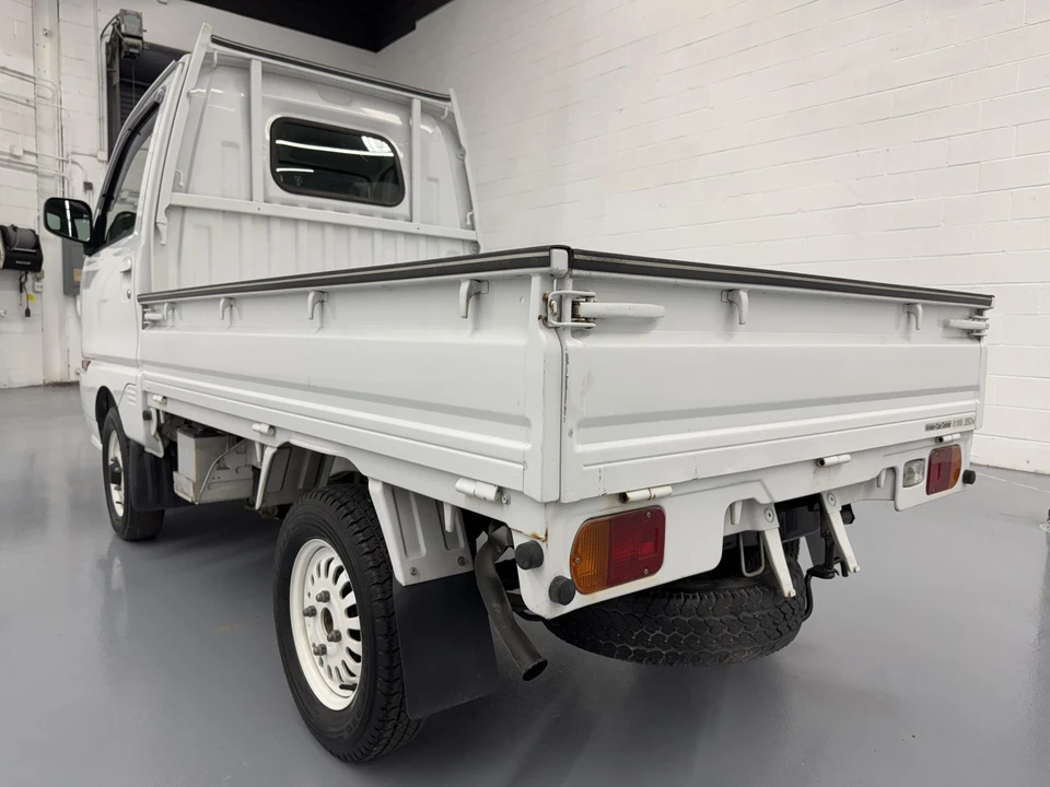 1998 Mitsubishi Minicab 5th Gen - Image 7 of 31