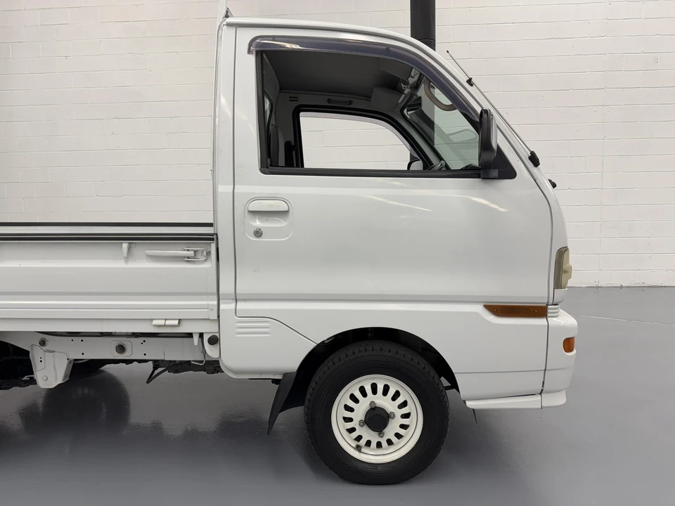 1998 Mitsubishi Minicab 5th Gen - Image 23 of 31