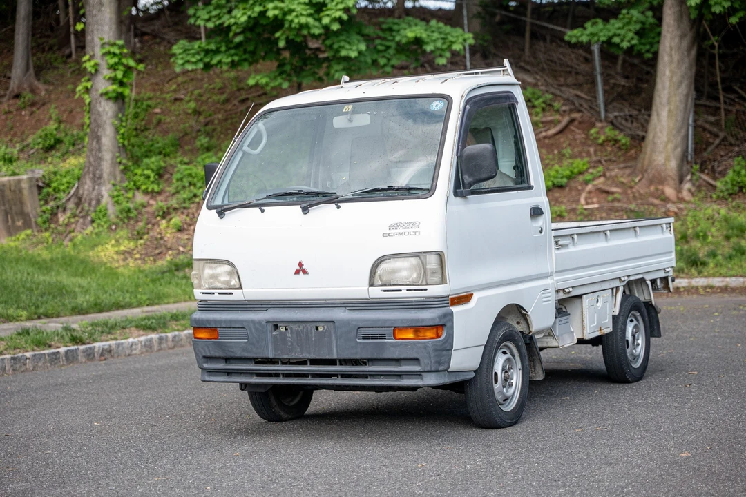 1998 Mitsubishi Minicab 5th Gen - Image 2 of 31
