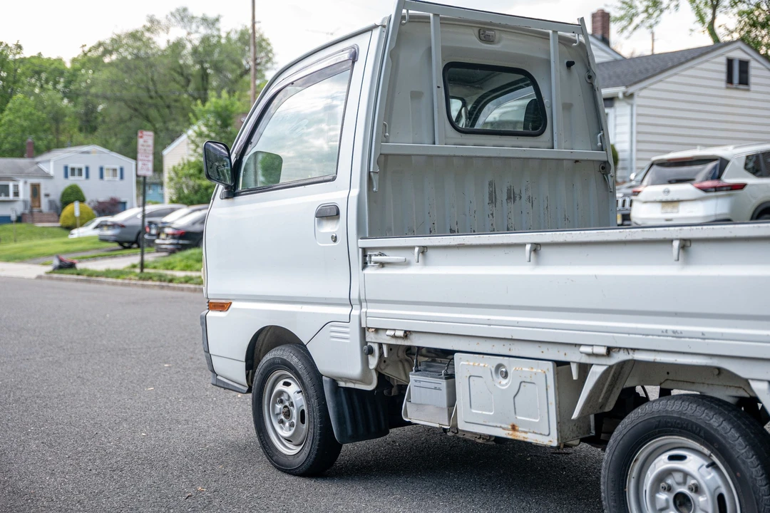 1998 Mitsubishi Minicab 5th Gen - Image 17 of 31