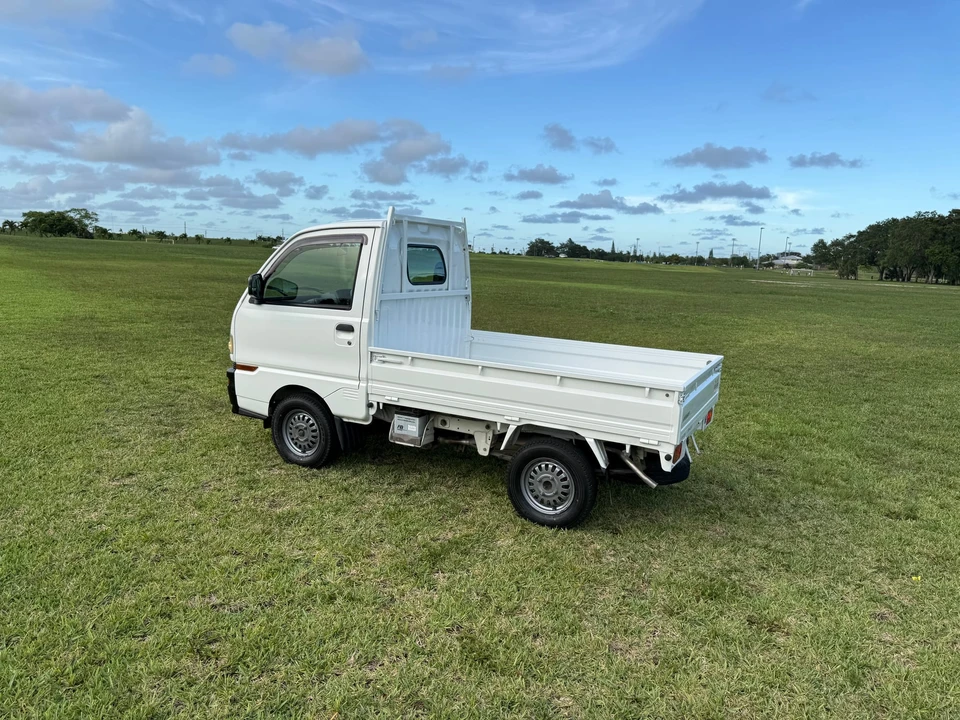 1998 Mitsubishi Minicab 5th Gen - Image 21 of 31
