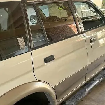 1998 Mitsubishi Montero LS Sport Utility 4D
