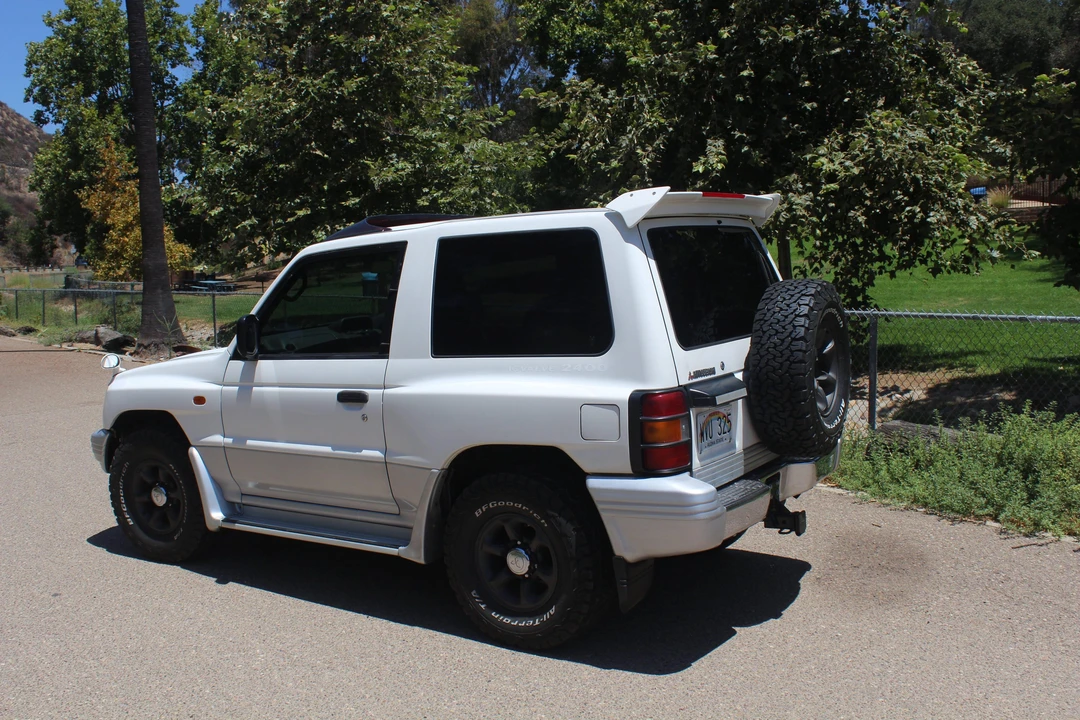 1998 Mitsubishi Pajero/Montero 2nd Gen - Image 10 of 31