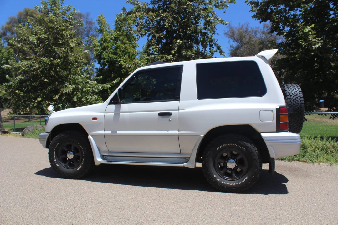 1998 Mitsubishi Pajero/Montero 2nd Gen - Image 9 of 31