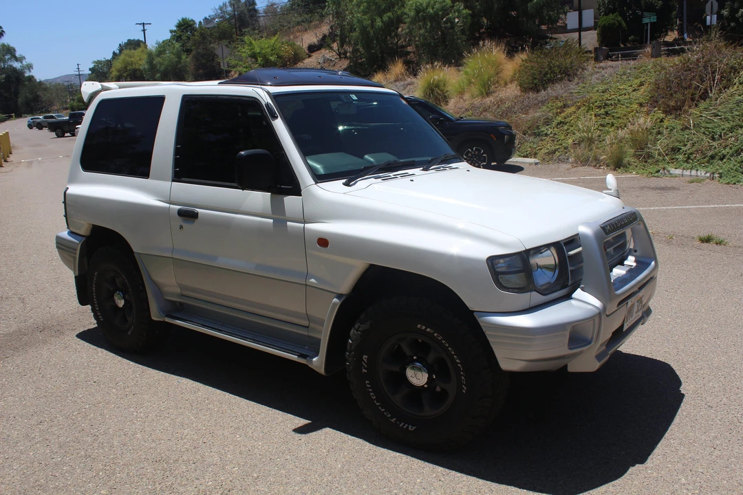 1998 Mitsubishi Pajero/Montero 2nd Gen - Image 16 of 31