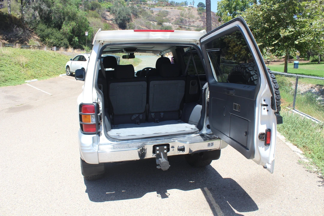 1998 Mitsubishi Pajero/Montero 2nd Gen - Image 19 of 31