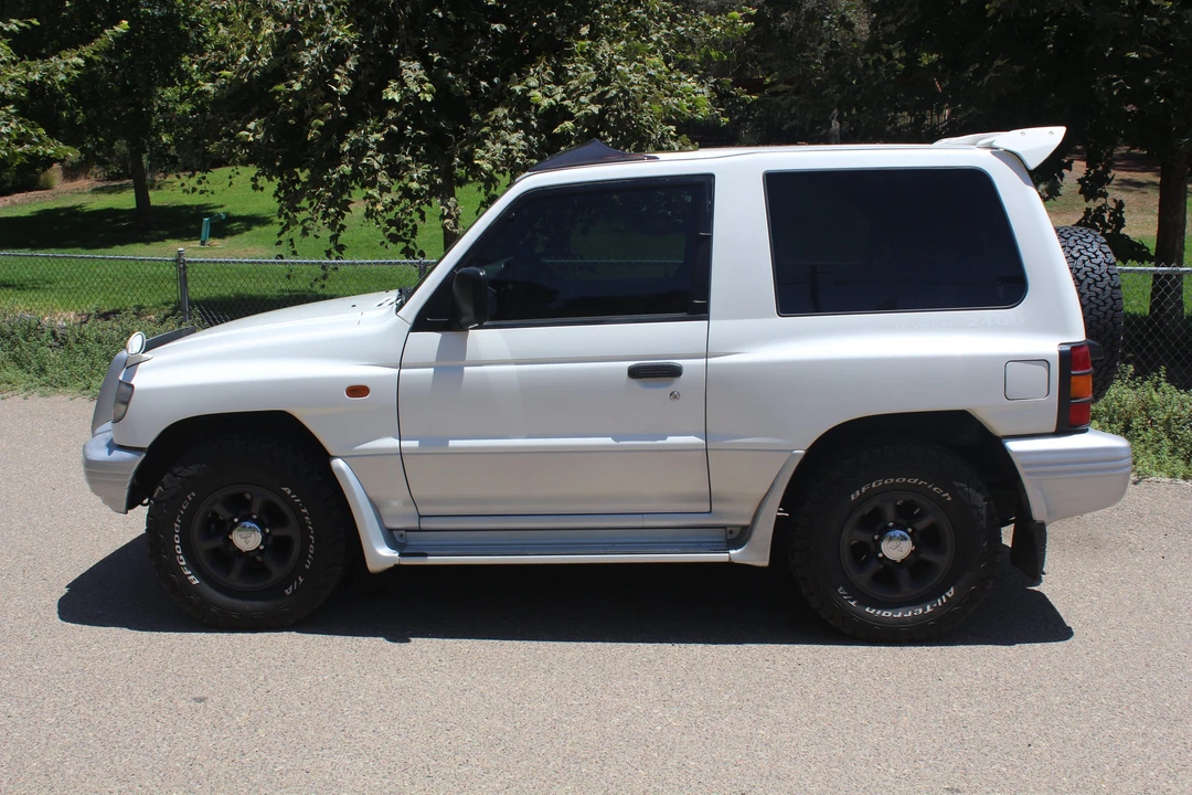 1998 Mitsubishi Pajero/Montero 2nd Gen - Image 8 of 31