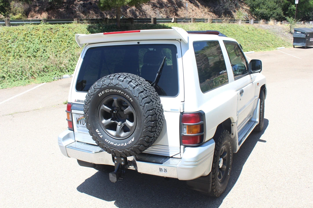 1998 Mitsubishi Pajero/Montero 2nd Gen - Image 13 of 31