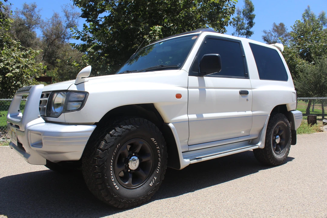 1998 Mitsubishi Pajero/Montero 2nd Gen - Image 6 of 31