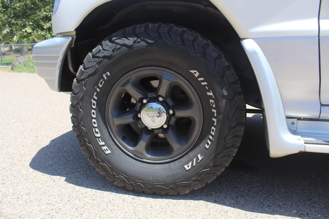 1998 Mitsubishi Pajero/Montero 2nd Gen - Image 23 of 31