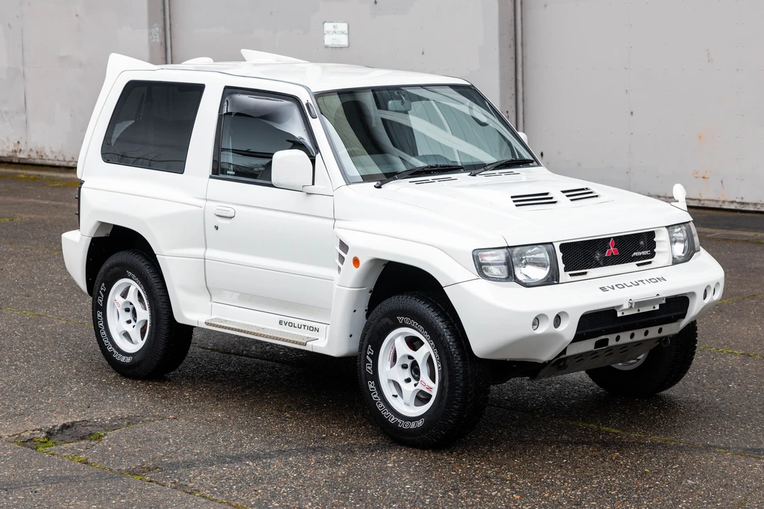 1998 Mitsubishi Pajero/Montero 2nd Gen - Image 26 of 31