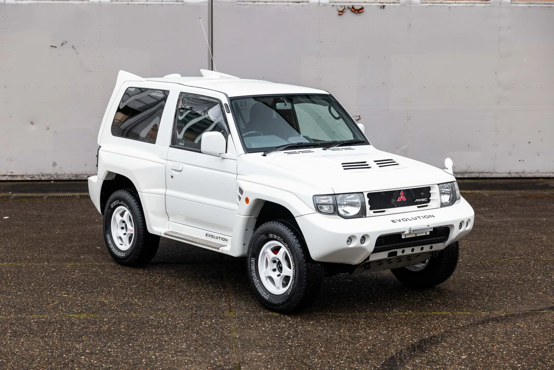 1998 Mitsubishi Pajero/Montero 2nd Gen - Image 29 of 31