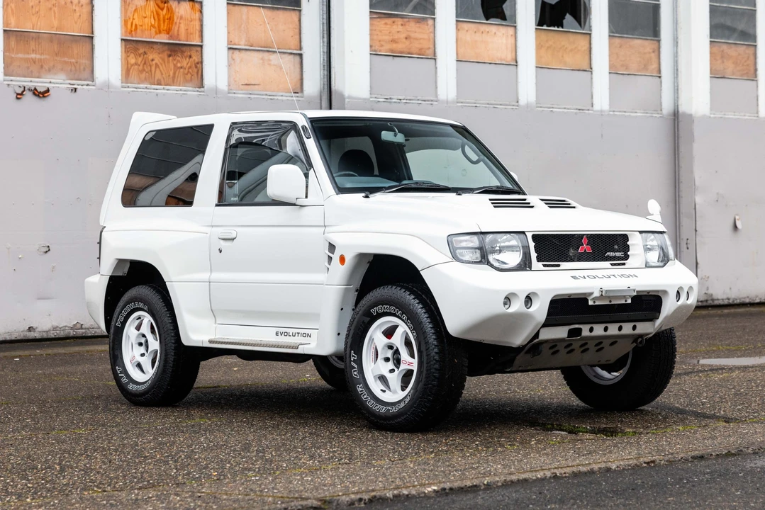 1998 Mitsubishi Pajero/Montero 2nd Gen - Image 24 of 31