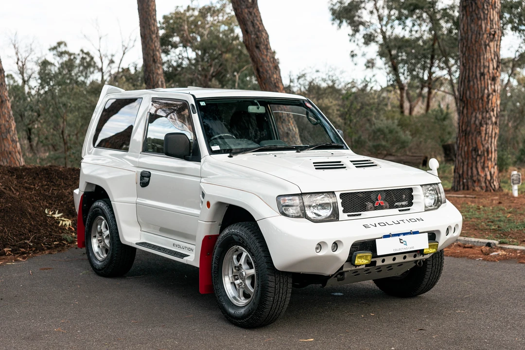 1998 Mitsubishi Pajero/Montero 2nd Gen - Image 16 of 31