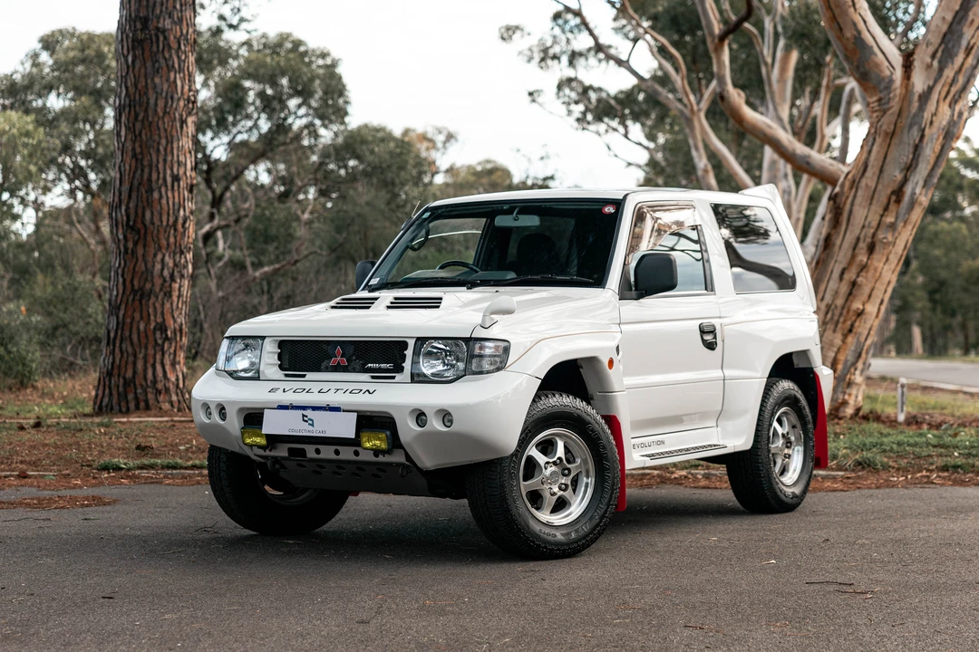 1998 Mitsubishi Pajero/Montero 2nd Gen - Image 3 of 31