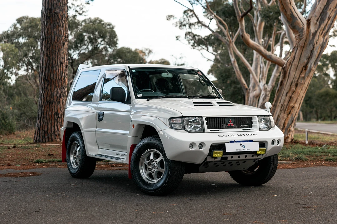 1998 Mitsubishi Pajero/Montero 2nd Gen - Image 9 of 31
