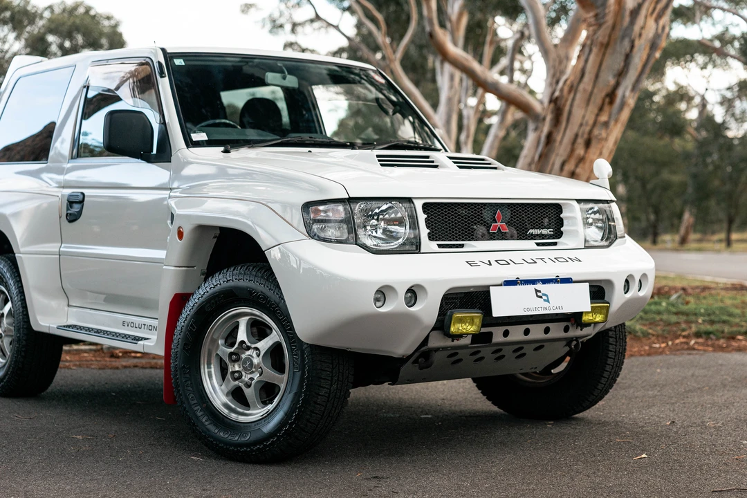 1998 Mitsubishi Pajero/Montero 2nd Gen - Image 21 of 31