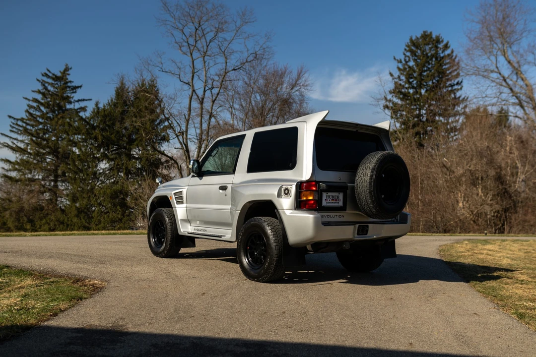 1998 Mitsubishi Pajero/Montero 2nd Gen - Image 20 of 31