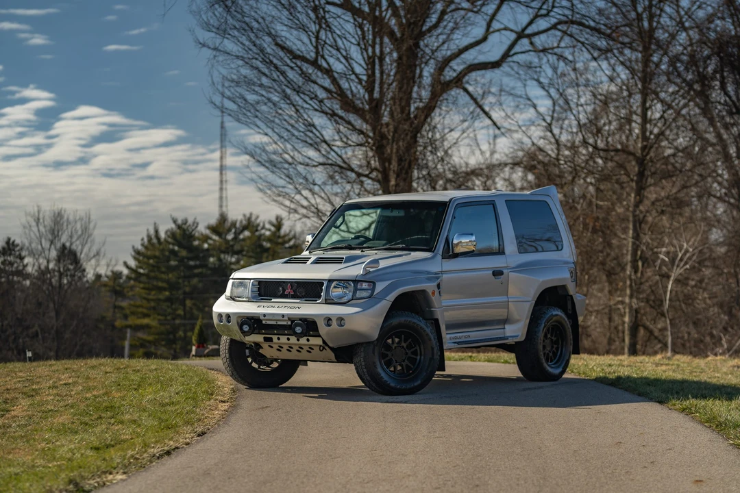 1998 Mitsubishi Pajero/Montero 2nd Gen - Image 6 of 31
