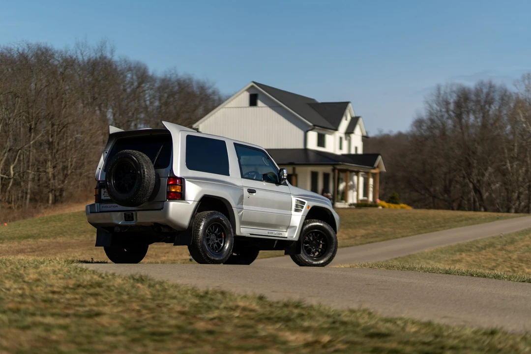 1998 Mitsubishi Pajero/Montero 2nd Gen - Image 17 of 31